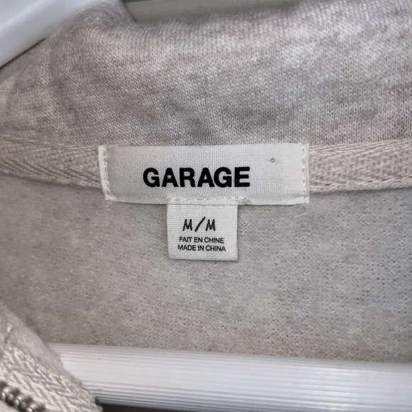 Cream/white grey cropped half-zip sweater from Garage - Picture 3 of 6